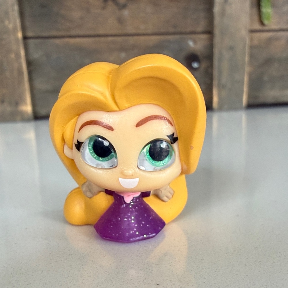 Disney Doorables series 6 special edition jeweled princess Rapunzel